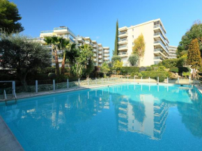 Гостиница Studio Le Floriana  Канны